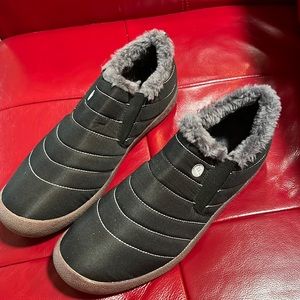 Dacomfy Mens Black Winter Snow Ankle Boots. Sz10 Fur Lined Water Resistant. NWOT